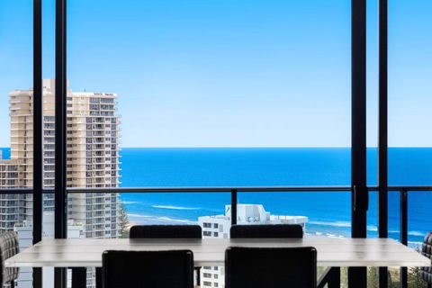 Oracle Tower 2 23rd Floor - Northern Rivers Accommodation 0