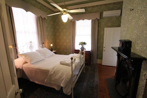 Palm House - Northern Rivers Accommodation 3