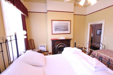 Palm House - Northern Rivers Accommodation 1