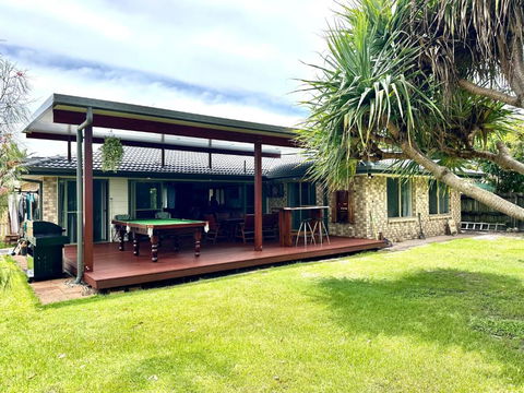 Pandanus Paradise. Newly Renovated 4 Bedroom Home - Northern Rivers Accommodation 0