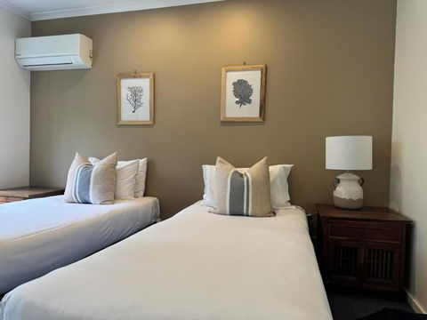 Paradise Palms Tropical Villa At Aanuka Resort - Northern Rivers Accommodation 3