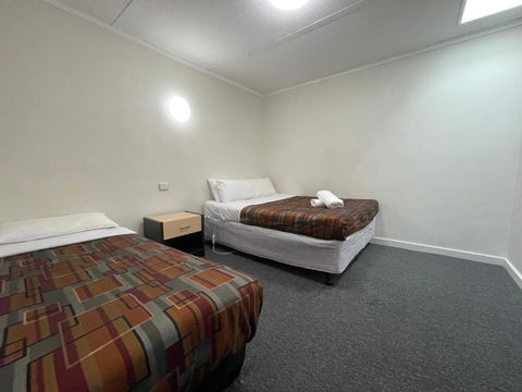 Parkside Inn Motel - Northern Rivers Accommodation 1