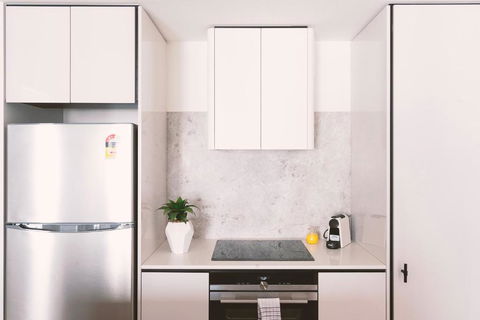 Patio Mt View 1BR Apt In CBD Near ANU And Museum With Free Parking And WiFi - Northern Rivers Accommodation 2