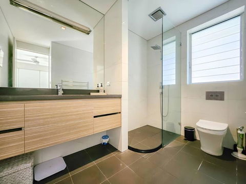 Peaceful 4-Bedroom Family Retreat In Lane Cove - Northern Rivers Accommodation 2