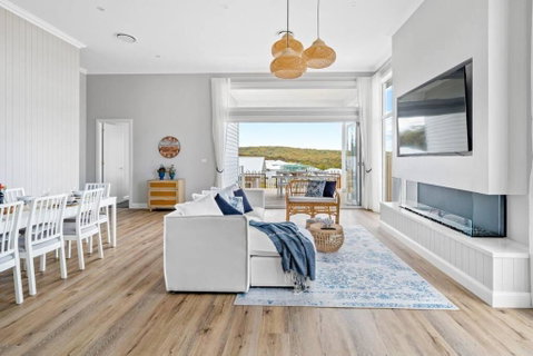 Playa Azul-Beach House On Catherine Hill Bay And Moonee Beach - Northern Rivers Accommodation 2