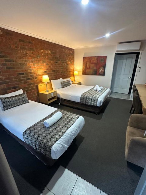 Pevensey Motor Lodge - Northern Rivers Accommodation 1