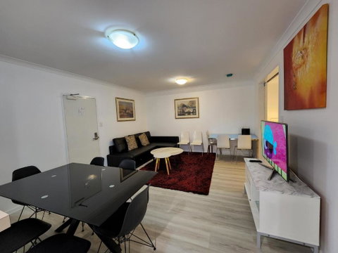 PERTH CBD APARTMENTS - Northern Rivers Accommodation 0