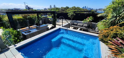 Penthouse Perfection With Private Rooftop Pool - Northern Rivers Accommodation 0