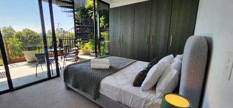 Penthouse Perfection With Private Rooftop Pool - Northern Rivers Accommodation 3