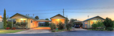 PepperTree Cabins, Kingaroy - Northern Rivers Accommodation 1