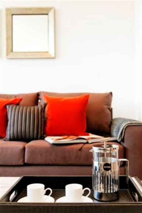 Perfectly Located Crows Nest Apartment C404 - Northern Rivers Accommodation 1