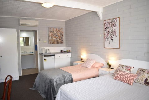 Peterborough Motel - Northern Rivers Accommodation 0