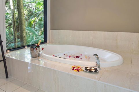 Pethers Rainforest Retreat - Northern Rivers Accommodation 2
