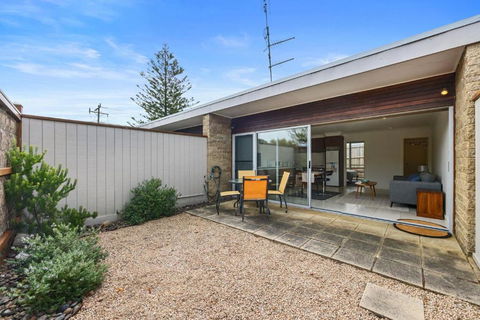 Petite Retreat - Northern Rivers Accommodation 0
