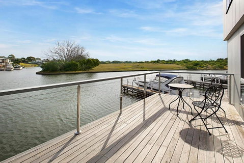 Pier 37 - Northern Rivers Accommodation 0