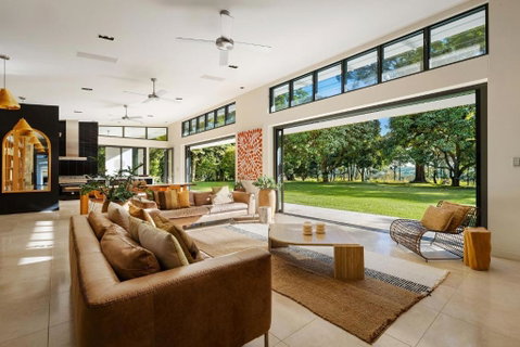 Pine Mountain - Northern Rivers Accommodation 1