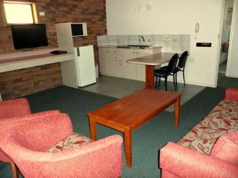 Pinnacle Holiday Lodge - Northern Rivers Accommodation 1