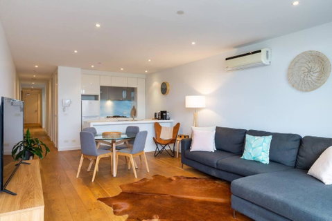 PORT MELBOURNE - A Stay At The Bay - Northern Rivers Accommodation 0