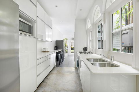 Pet Friendly Paddo Terrace - Northern Rivers Accommodation 2