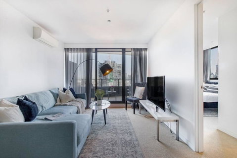 Premium Albert Park Grand Prix Apartment By Ready Set Host - Northern Rivers Accommodation 0