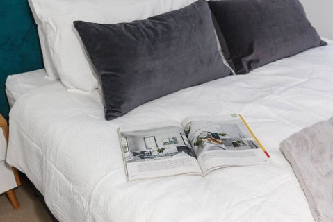 Premium Albert Park Grand Prix Apartment By Ready Set Host - Northern Rivers Accommodation 1