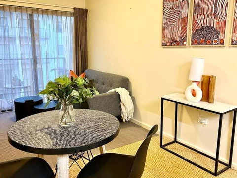 Prime Location 1 Bdr Apt In Perth - Northern Rivers Accommodation 2