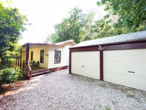 Primrose Cottage - Northern Rivers Accommodation 0