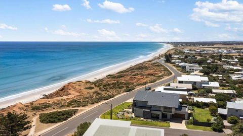 Puesta De Sol Home By Wine Coast Holiday Rentals - Northern Rivers Accommodation 2