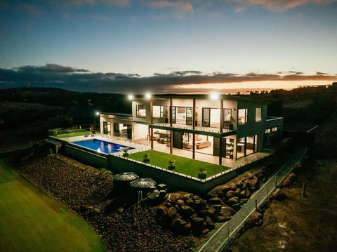 Pure Heaven - Northern Rivers Accommodation 0