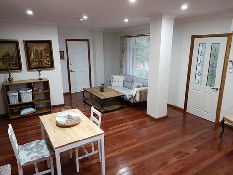 Quiet Nature-Filled Ground Floor Unit - Northern Rivers Accommodation 3