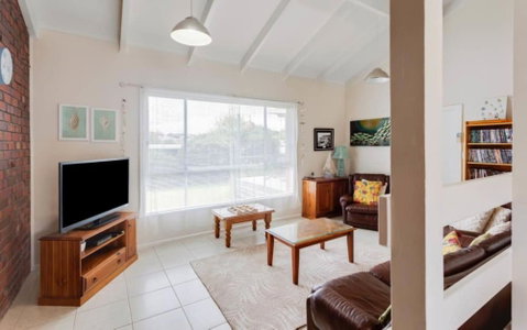 Ratties Residence 6 Carnegie St Port Ellliot - No Linen Included - Northern Rivers Accommodation 1