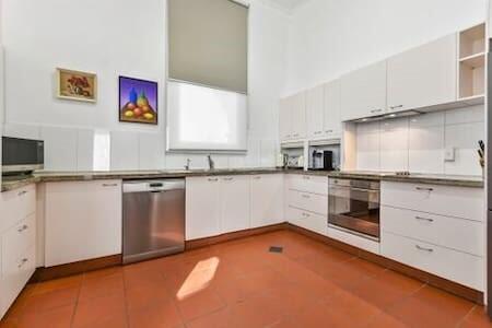 Aston On Church - Luxury Accommodation - Northern Rivers Accommodation 3