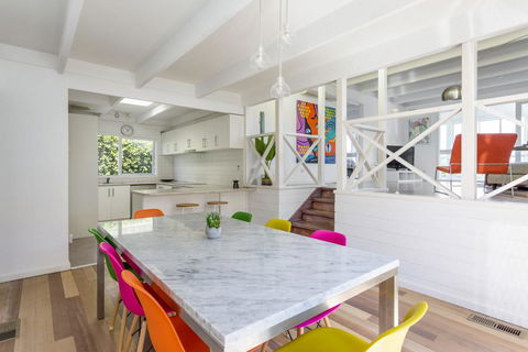 At Agnes Ave: Coastal Views - Northern Rivers Accommodation 2