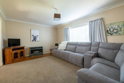 Autumn St - Trendy East Orange - Near CBD - Northern Rivers Accommodation 2