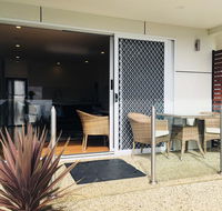 Balmoral Apartment Binalong Bay - Northern Rivers Accommodation