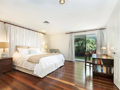 Balyarta 38 - 4 BDRM Canal Home With Pool - Northern Rivers Accommodation 1