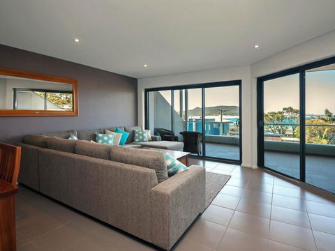 Barefoot Bliss @ Fingal Bay - Northern Rivers Accommodation 0