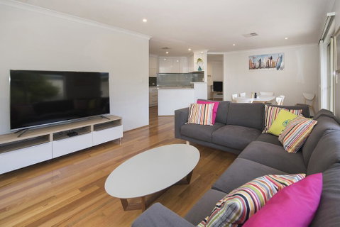 Barefoot Bungalow - Northern Rivers Accommodation 1