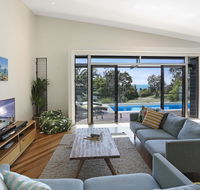 Barefoot Bungalow - Castaways Beach - Northern Rivers Accommodation