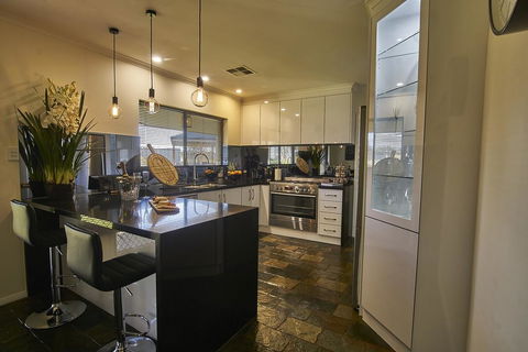 Barossa Elegance - Northern Rivers Accommodation 3