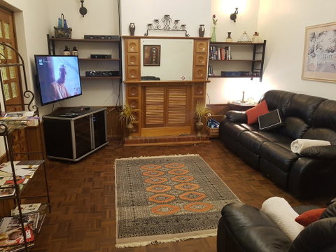 Barossa Glen - Henri's Cottage - Bed & Breakfast - Northern Rivers Accommodation 1