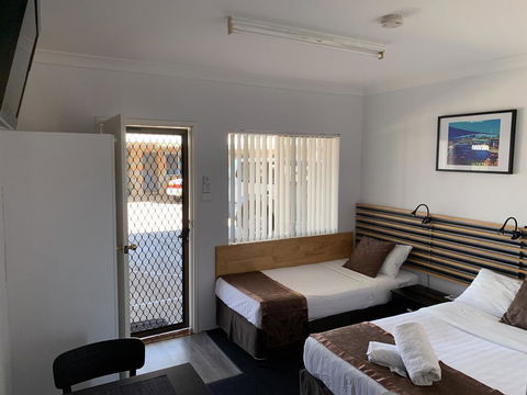 Baths Motel Moree - Northern Rivers Accommodation 1