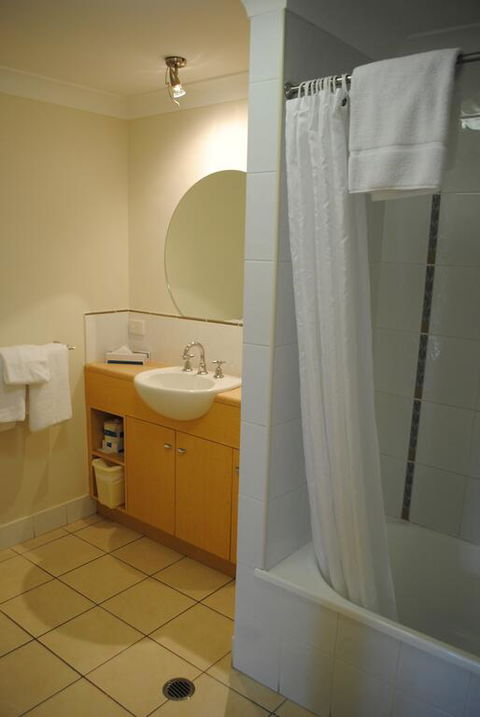Bay Village Tropical Retreat & Apartments - Northern Rivers Accommodation 3