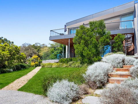 Bay Vista - Amazing Bay Views With The Beach At Your Doorstop! - Northern Rivers Accommodation 3