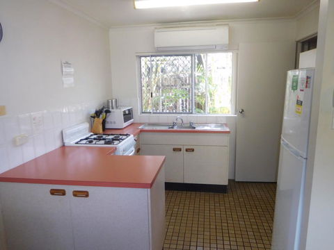 Bayshores Apartment Hervey Bay - Northern Rivers Accommodation 1