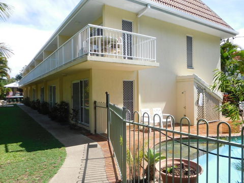 Bayshores Apartment Hervey Bay - Northern Rivers Accommodation 0