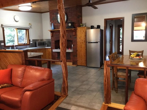 Bayview Boathouse - Northern Rivers Accommodation 1
