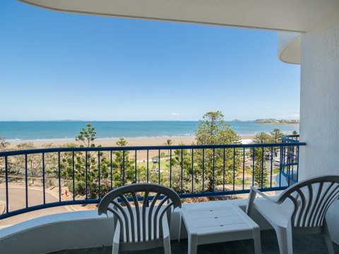 Bayview Tower - Northern Rivers Accommodation 2