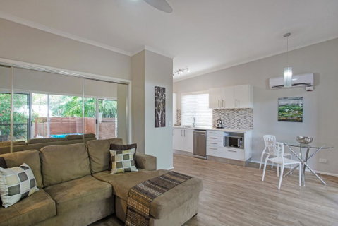 Beach Cottage On Cassia Avenue, Central Coolum Beach - Northern Rivers Accommodation 3