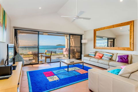Beach Duplex 72b Marine Dr - Fingal Bay - Northern Rivers Accommodation 2